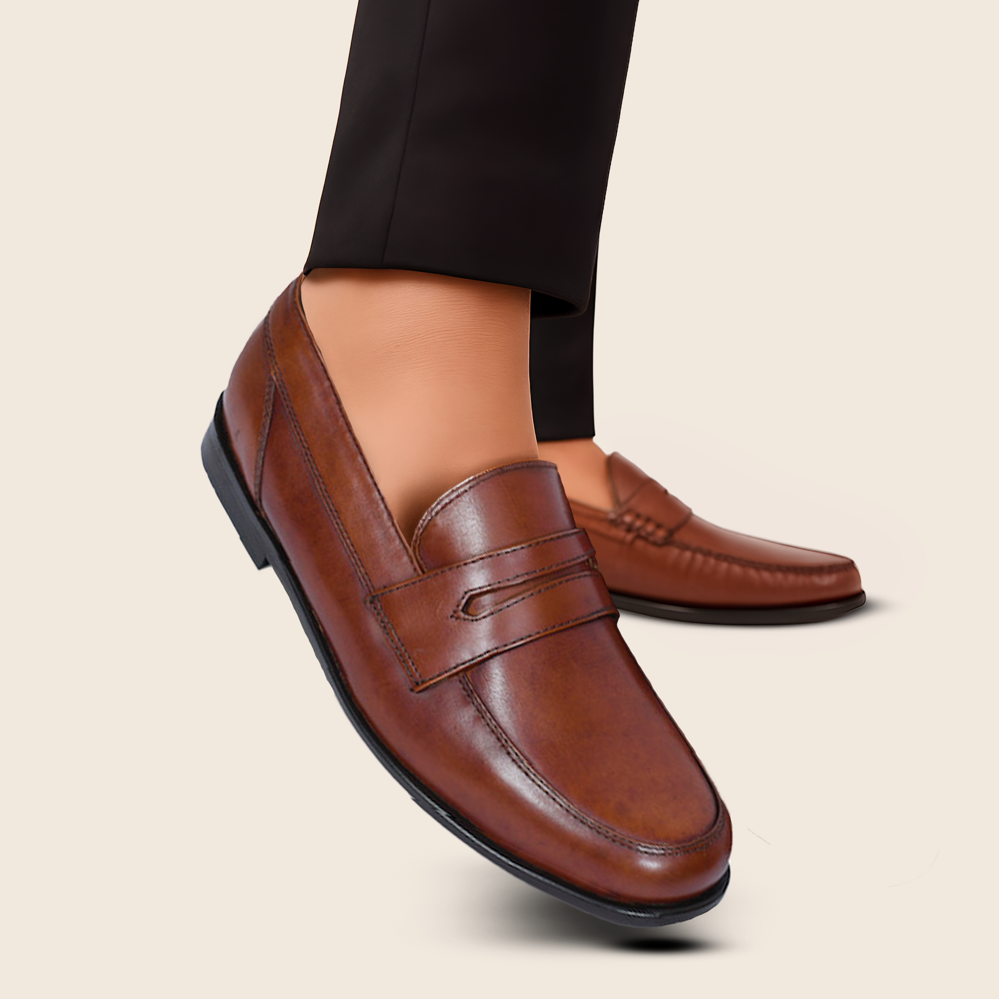 Mont Hawk Men’s Leather Slip-On Loafers tan