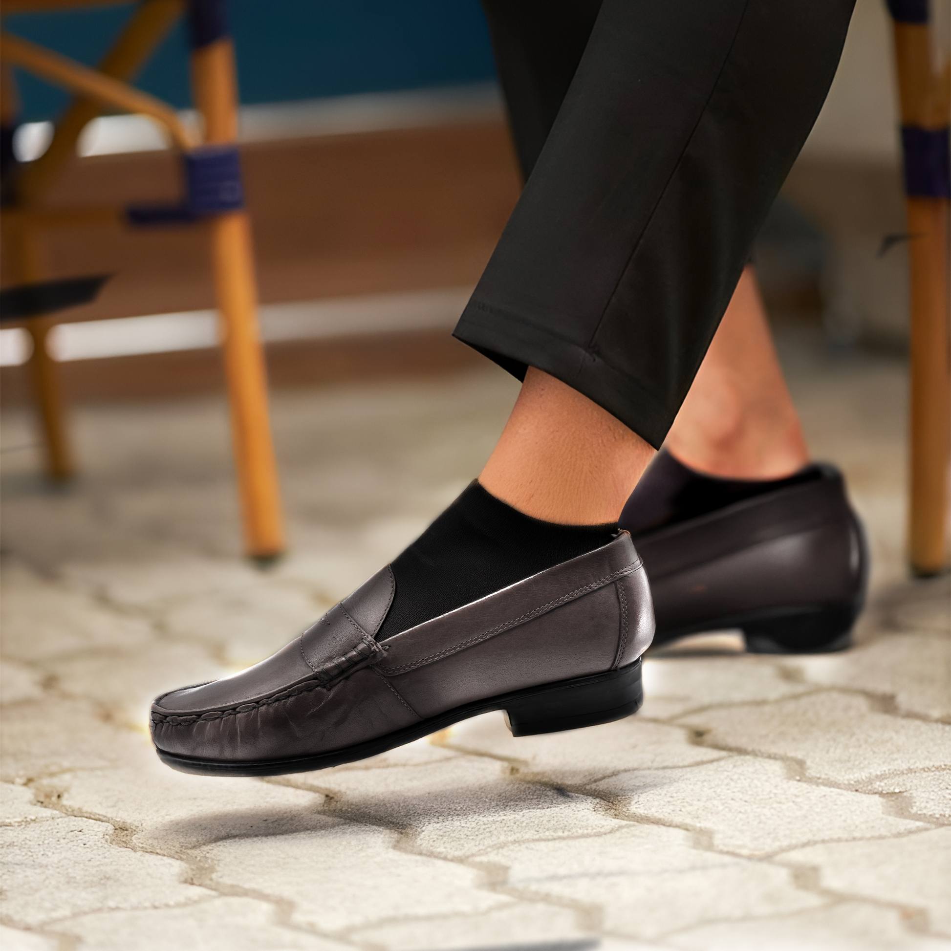 Ara Mocc Genuine Leather Loafers – Handstitched Slip-On Shoes with Cushioned Insole & Durable TPR Sole